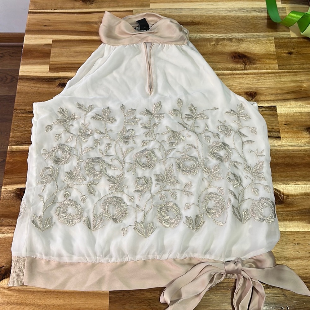 NWOT White House Black Market blouse